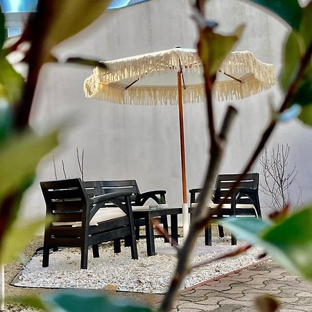 Cozy Hideout - Condo Hotel Timisoara Esterno foto